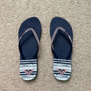 Roxy flip flops